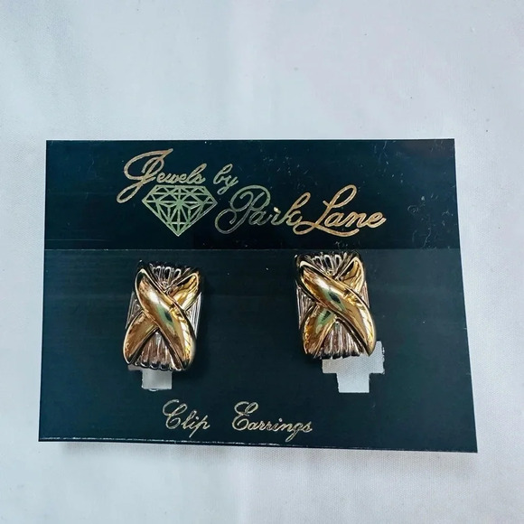 Jewels by Park Lane Two Toned Clip Earrings New - Picture 1 of 3